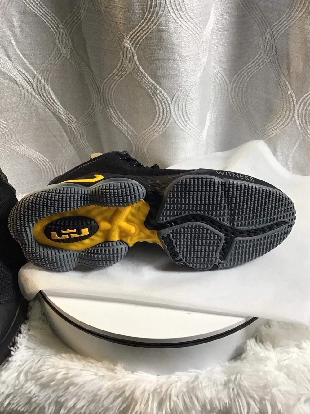 Nike classic men’s